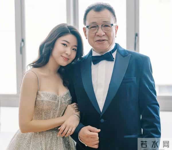 香港知名演员因肾癌离世,做肾脏切除手术,心态良好就当在拍戏