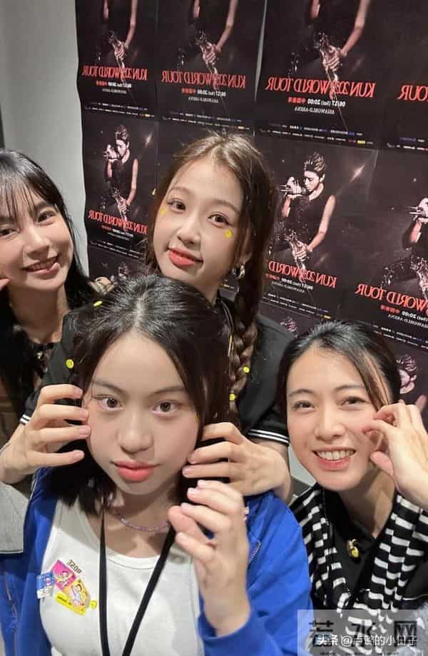 甘比和情敌在较劲，给17岁女儿生日过于低调了！