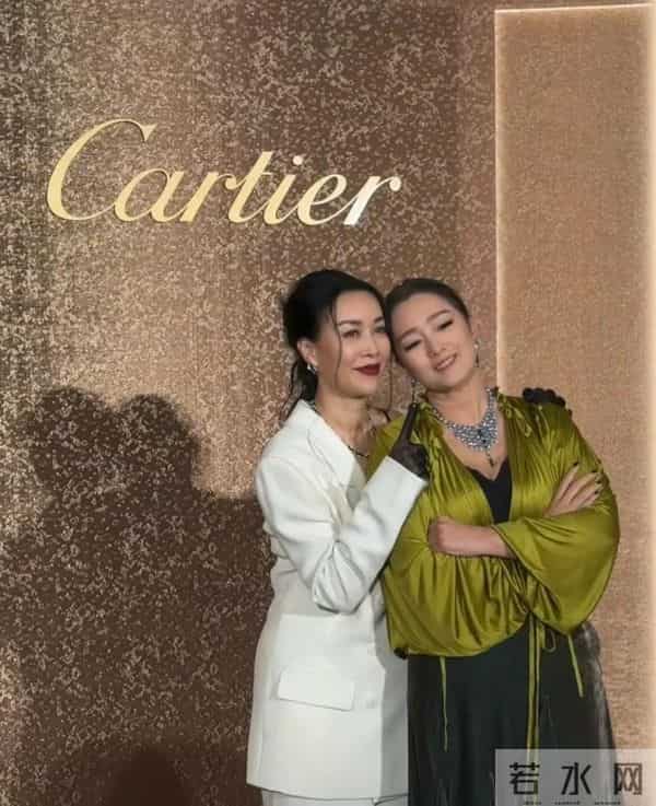 丈夫出轨风波真相大白仅2个月，那英近况曝光，一点都不意外