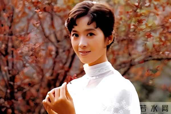 39年后,再看因流氓案“逃往”美国的龚雪,郭德纲说的话终于应验