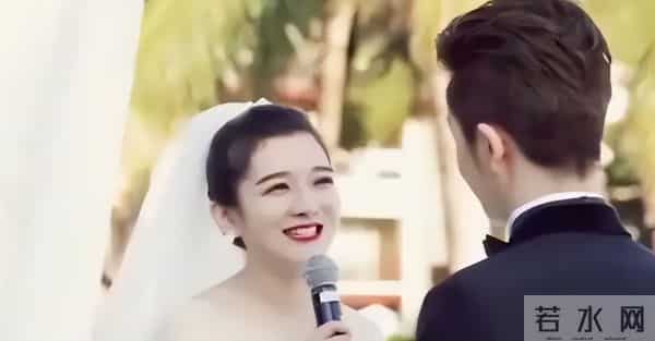 吴雅婷和前夫为女儿庆生,正式告诉儿女已离婚,唯伊心疼妈妈大哭
