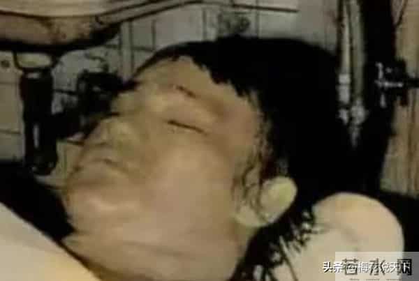 52年后,78岁丁佩终于说出真相:李小龙在我床上倒了12分钟!