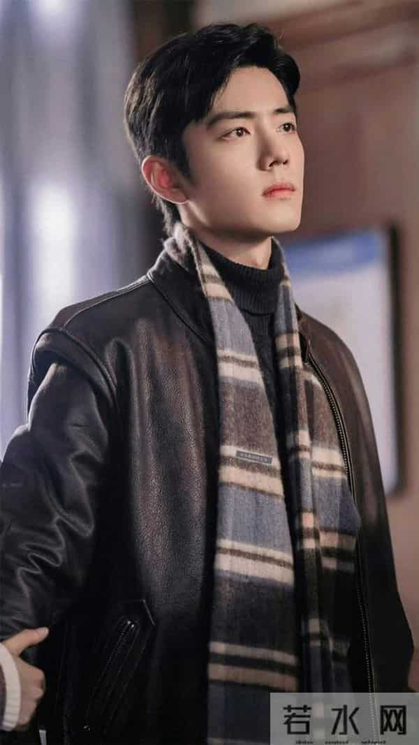 央视“点名”才几天，肖战因一个举动，再令杨紫和所有人刮目相看