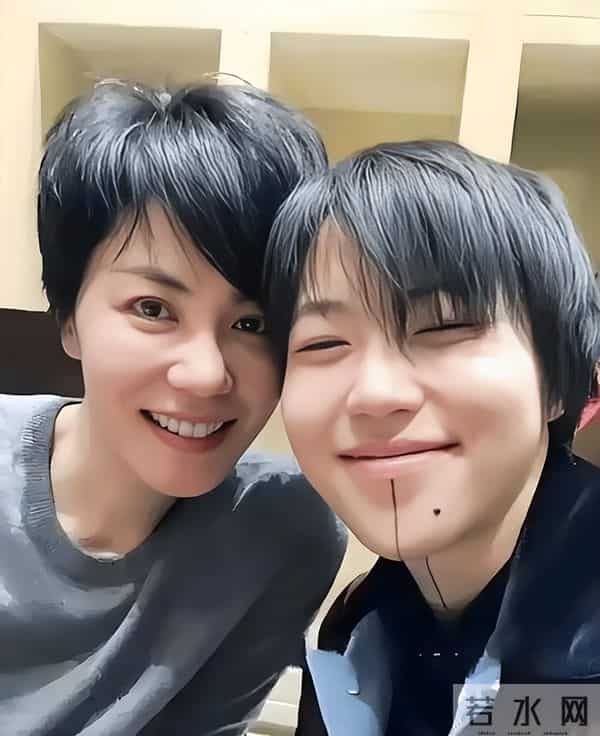 王菲也没想到,“被曝同居”的28岁女儿窦靖童,会走上她的来时路