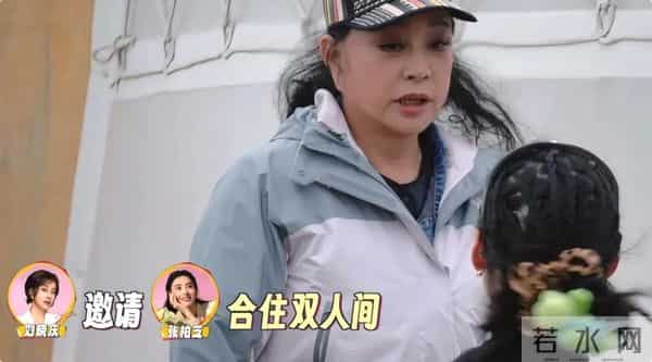 别再闭着眼睛猛夸刘晓庆“年轻”了,她是真的已经老了