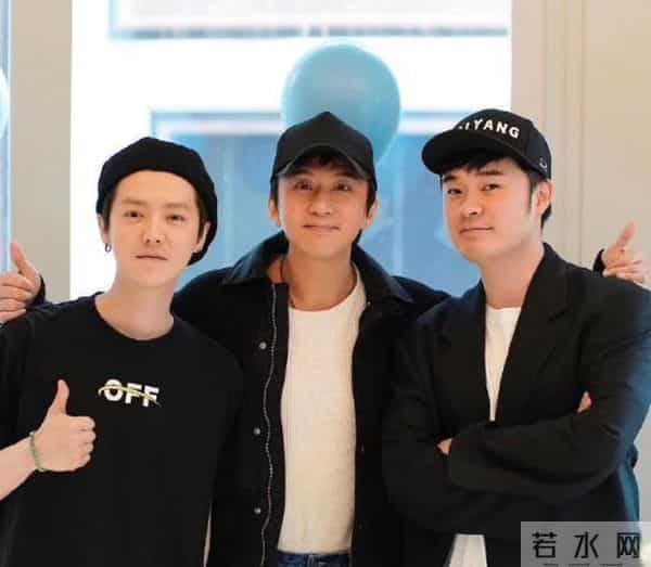 分手传闻不过半年，为陈赫庆生的鹿晗，戳穿了和关晓彤的真实处境