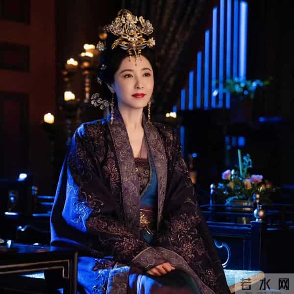 被称中戏第一美却至今未婚,48岁事业停摆后,农村种地还乐在其中