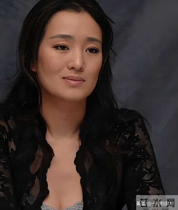 老到不敢认?59岁的巩俐近况尽显老态,印证了张艺谋当初的选择