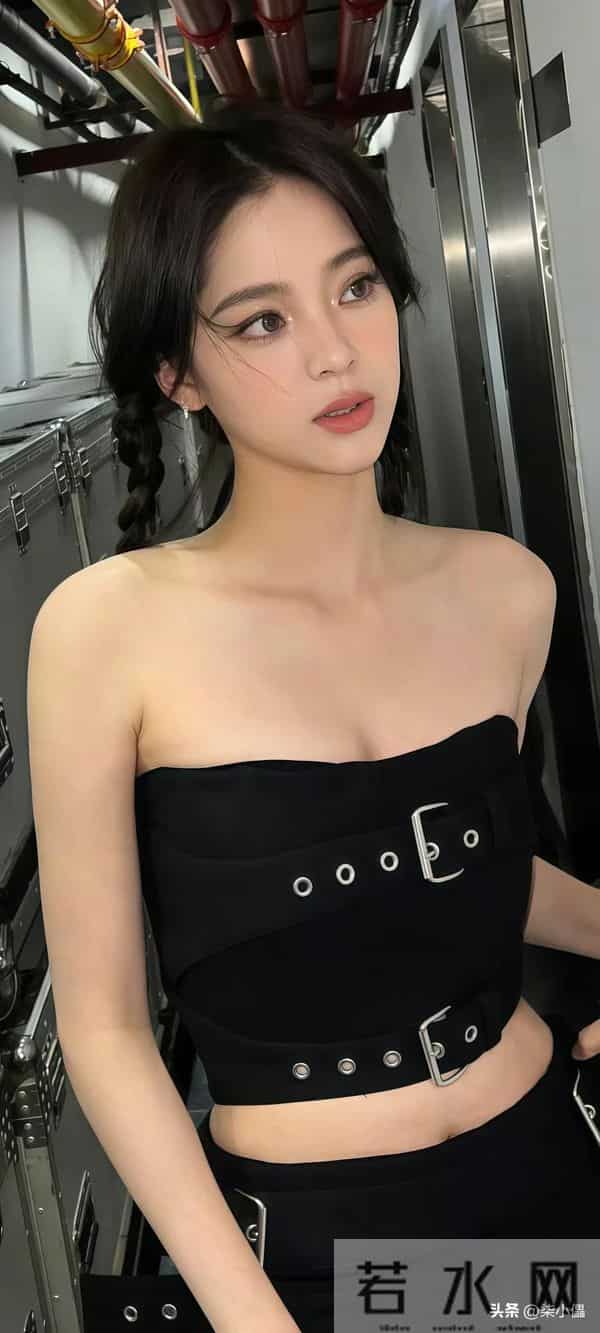 欧阳娜娜|好喜欢她的眼睛