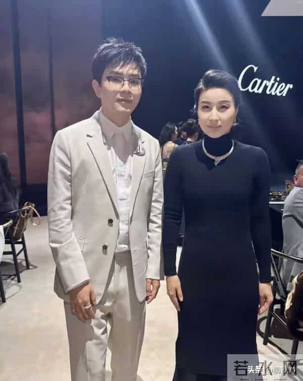 卡地亚这一夜,珠圆玉润的郭晶晶,秒了内娱一堆“排骨精”