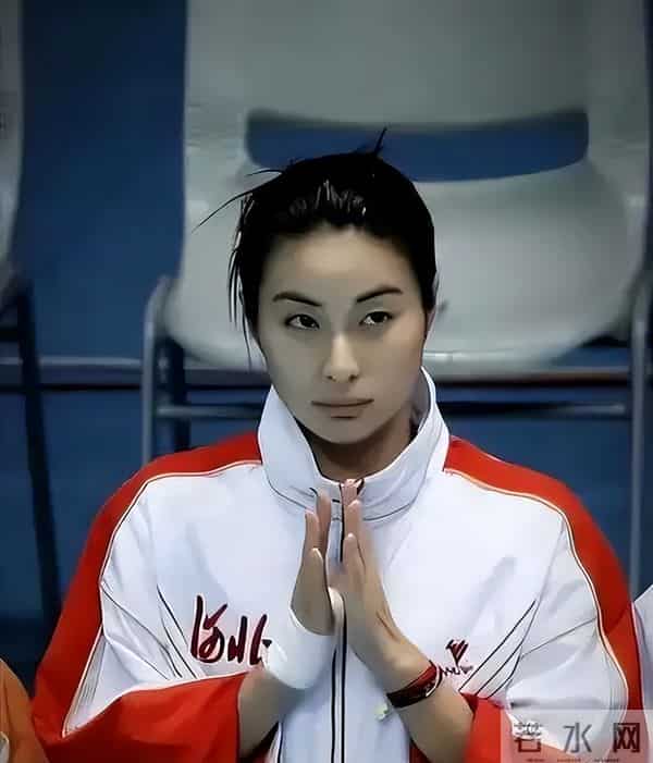 霍震霆没想到，官宣新身份没多久，儿媳郭晶晶再次让阔太圈沉默了