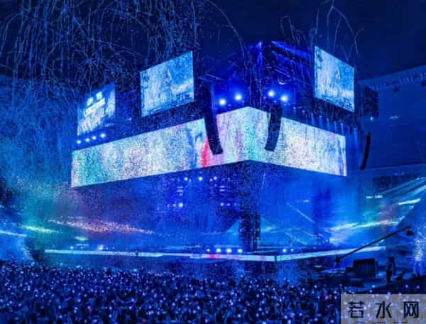 他娶了摇滚女神谭维维,婚后靠她赚钱养家,儿女双全生活太幸福