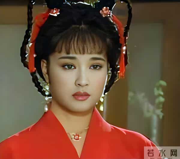 别再闭着眼睛猛夸刘晓庆“年轻”了,她是真的已经老了