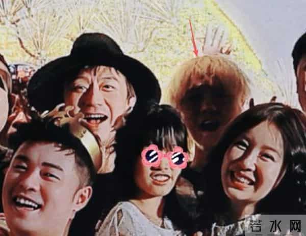 分手传闻不过半年，为陈赫庆生的鹿晗，戳穿了和关晓彤的真实处境