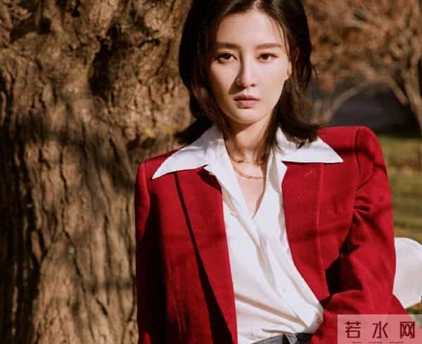 生活富足，嫁富豪老公？原来妈妈是李厚芳，难怪她能成人生赢家