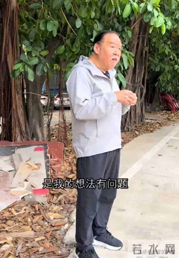 74岁郑则仕近照曝光,满头白发连眉毛都白了,看着让人好心疼