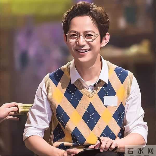 芒果台这一夜，那英再"开炮"，华晨宇"拱火"，也有何炅救不了的场