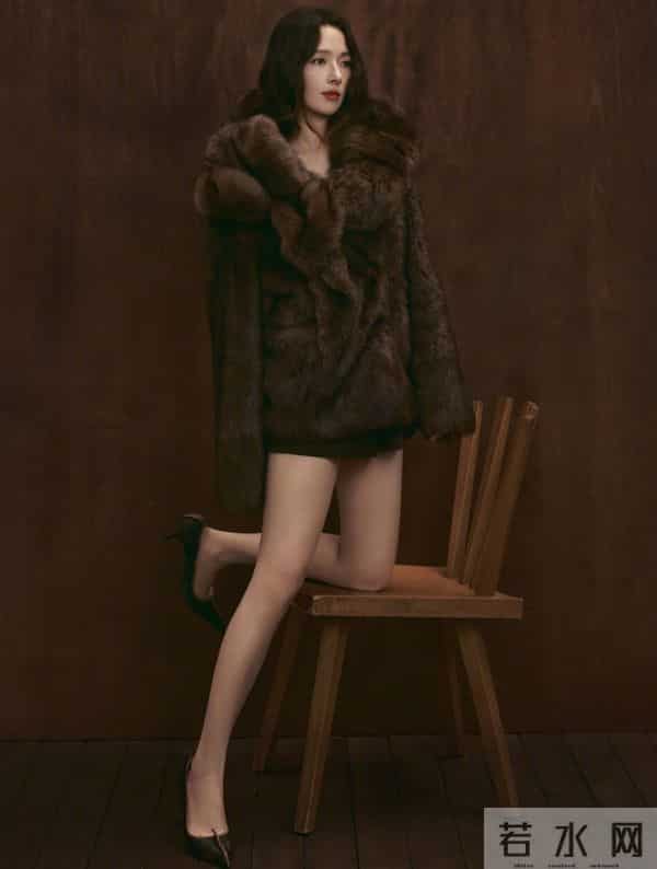 郭碧婷最新杂志拍摄，表现力超强，每一张都独特又美丽！