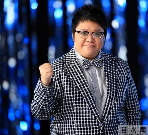 贪污上亿、假慈善?被实名举报的韩红,如今因一个动作被质疑人品