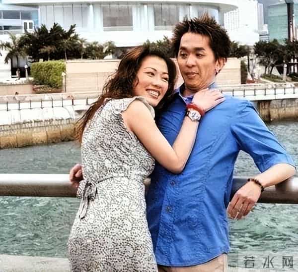 三女共侍一夫！每人每月50万零花钱，57岁色心不改又包“四奶”？