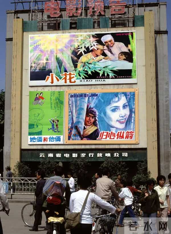 别再闭着眼睛猛夸刘晓庆“年轻”了,她是真的已经老了