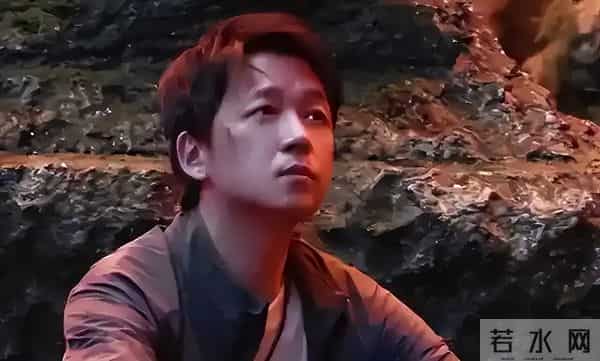 离婚12年,潘粤明再次让世界“刮目相看”,45岁的董洁后悔了吗?