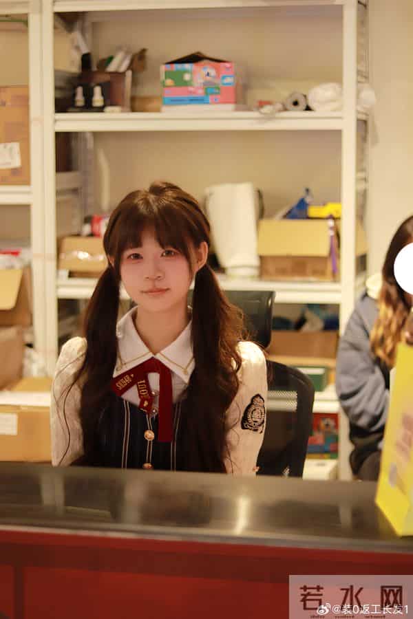 王小萌，内蒙古乌兰察布人