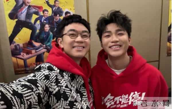 娱乐圈12对“野生父子”，确定没有关系？话说亲父子都没有这么像