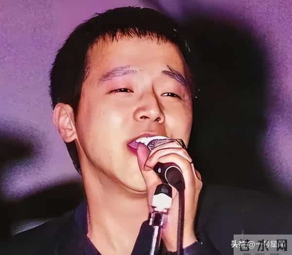 十年河东十年河西，娶前妻闺蜜的窦唯，成为了王菲高攀不起的存在