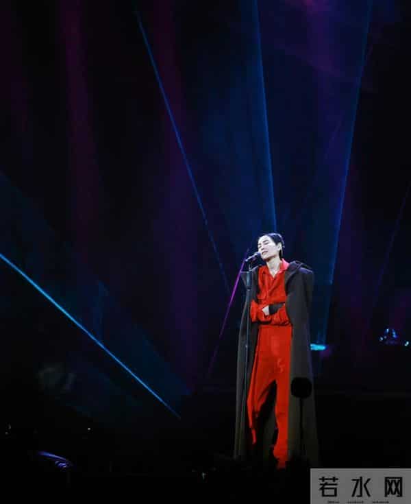 王菲经纪人陈家瑛,紧急发声,网友纷纷评论区喊话