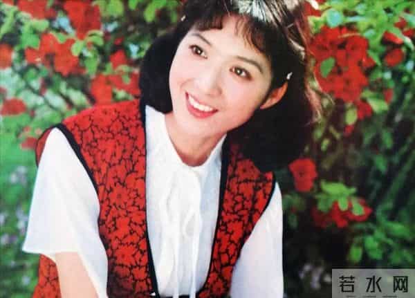 39年后,再看因流氓案“逃往”美国的龚雪,郭德纲说的话终于应验