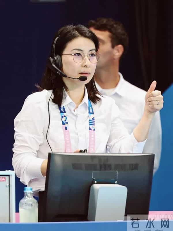 霍震霆没想到，官宣新身份没多久，儿媳郭晶晶再次让阔太圈沉默了