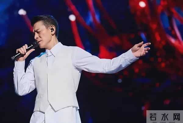 港娱这一夜,64岁的刘德华,将娱乐圈人情世故江湖地位彻底体现