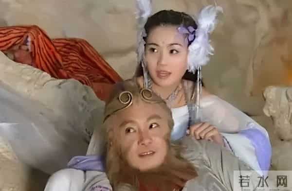 陈伟霆没想到，险些与自己步入婚姻殿堂的阿Sa，竟与林俊贤相恋了