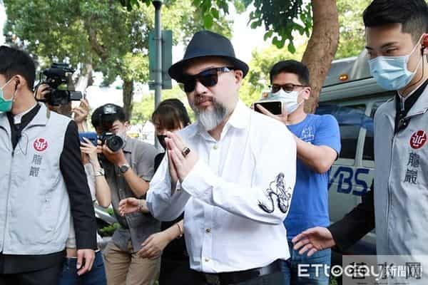 独家／刘真离世5年！辛龙被爆海外结婚亲自出面回应