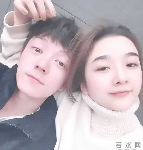 吴雅婷和前夫为女儿庆生,正式告诉儿女已离婚,唯伊心疼妈妈大哭