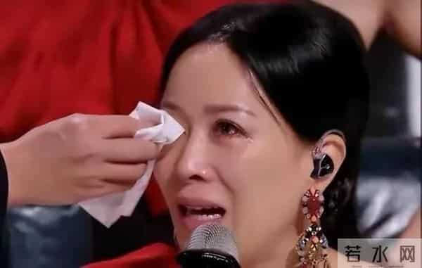 丈夫出轨风波真相大白仅2个月，那英近况曝光，一点都不意外