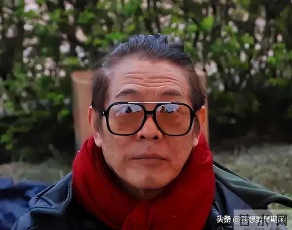 冲上热搜! 62岁李连杰回春20年引爆传闻! 脱衣亲自回应