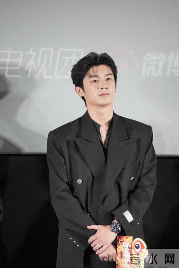 郭靖宇透露“唐诡4”预计12月上线 杨旭文杨志刚玩梗捉拿“方丈”