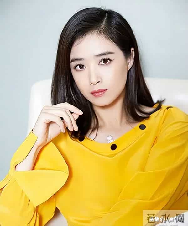 不要成为第二个大S!42岁暴瘦脱相的蒋欣崩溃大哭,给大家提了醒