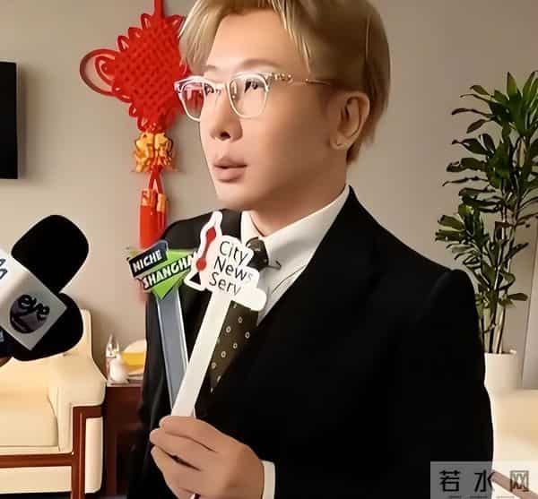 刘谦近况曝光,抗癌不到一年,“不良嗜好”已戒掉,憔悴到认不出