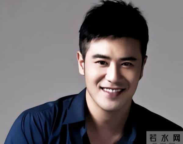 他娶了摇滚女神谭维维,婚后靠她赚钱养家,儿女双全生活太幸福