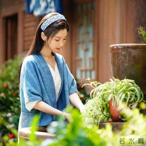 与陈晓结婚传闻真相大白1个多月，毛晓彤近况曝光，一切并不意外