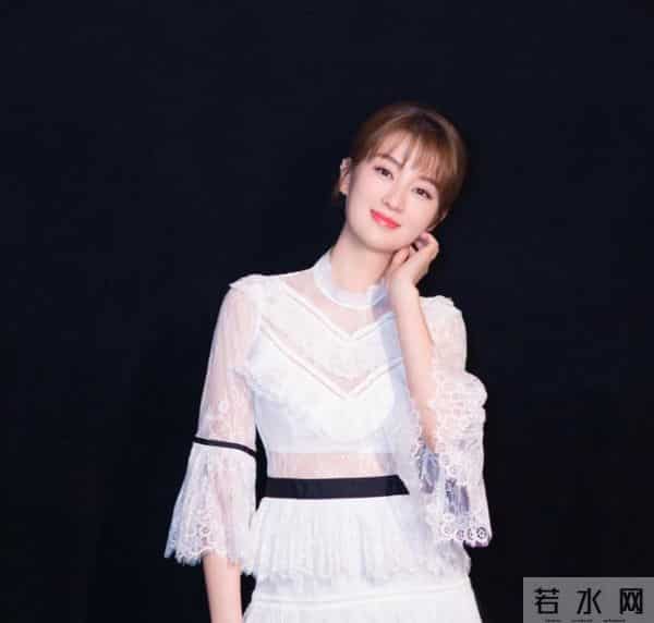 生活富足，嫁富豪老公？原来妈妈是李厚芳，难怪她能成人生赢家