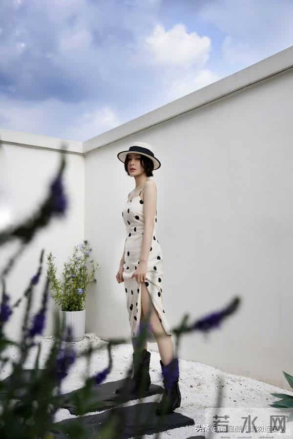 秦岚 真是个迷人的小姐姐 细腰长腿 美的直刀人心