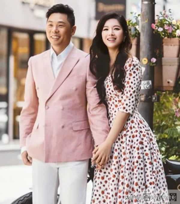 香港著名女明星正式离婚！身边已有人追求，前夫不想离婚又不要娃