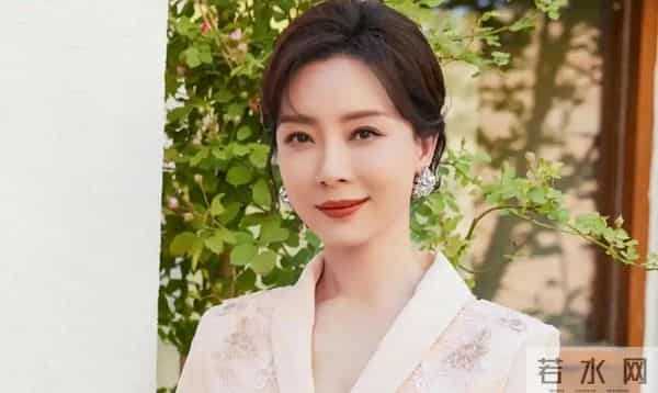 陈数首谈14年婚姻，盲目听从丈夫安排，身患重病后现状如何？